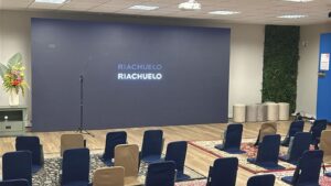 Aluguel de Painel de LED, Totem Interativo, TVs Touch Screen, Projetores e Óculos VR para Shows, Feiras, Eventos e Palestras em Manaus, Iranduba e Manacapuru