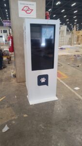 Locação de Painel de LED, Totem Interativo, TVs Touch Screen, Projetores e Óculos VR para Eventos em Manaus, Presidente Figueiredo e Rio Preto da Eva